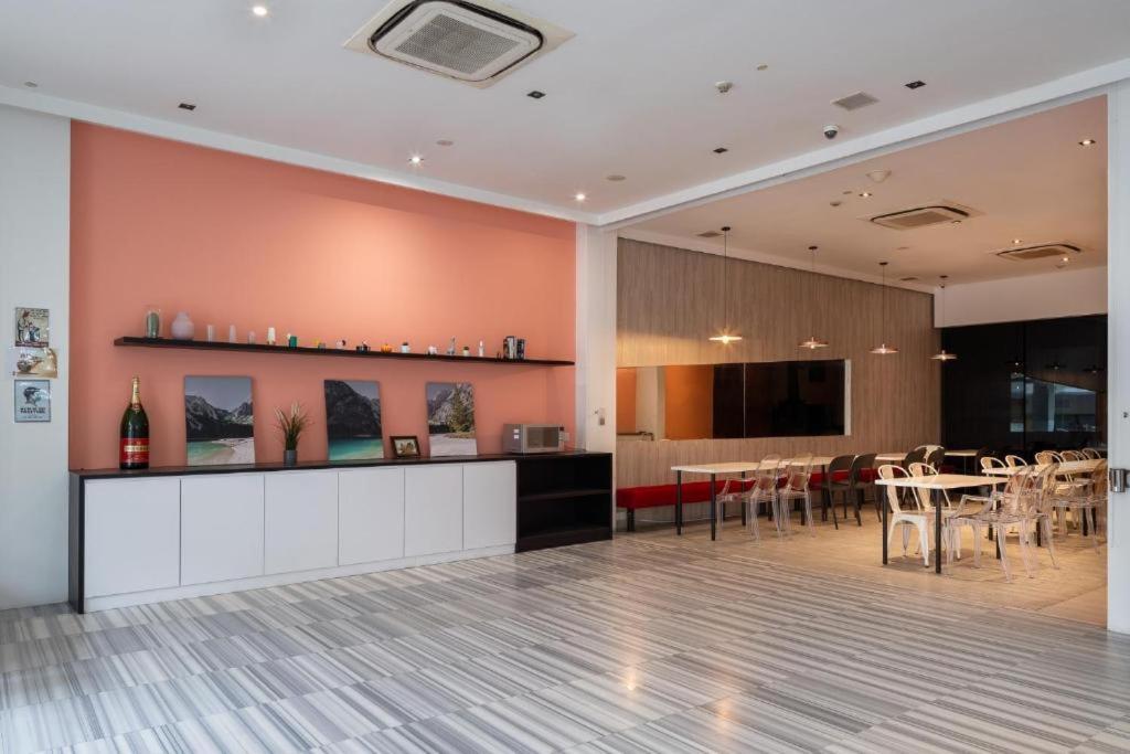 A Hotel Dickson Singapore Exterior photo